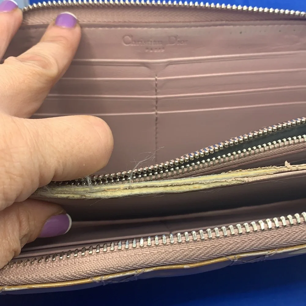 Christian Dior patent leather quilted wallet‎